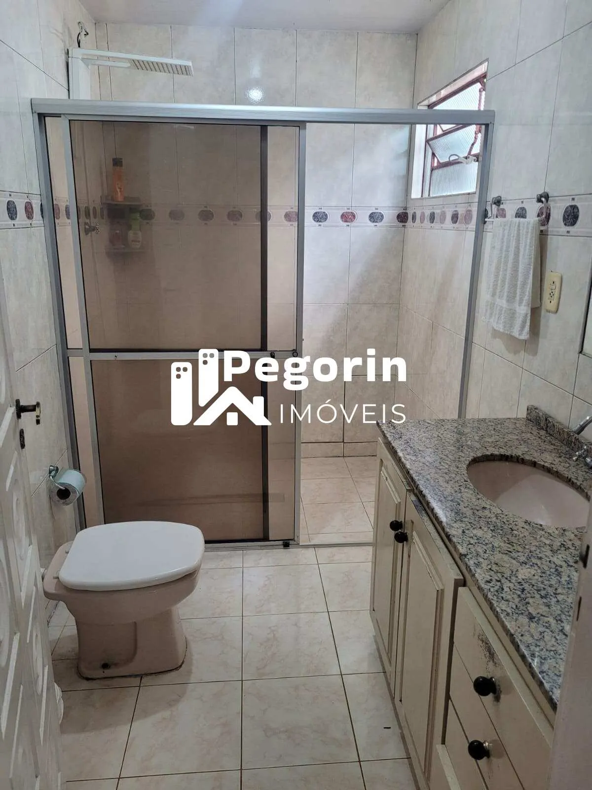 Imagem Sobrado à venda em Prudentópolis, CENTRO, com 3 quartos, 463,00m²