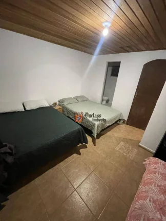 Imagem Chácara com 3 dormitórios à venda, 977 m² por R$ 650.000 - Vitória Régia - Atibaia/SP