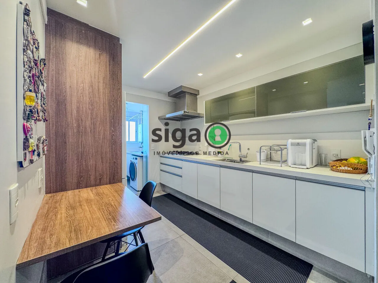 Imagem Apartamento à venda no Campo Belo de 89m² mobiliado, 2 dormitórios e 2 vagas