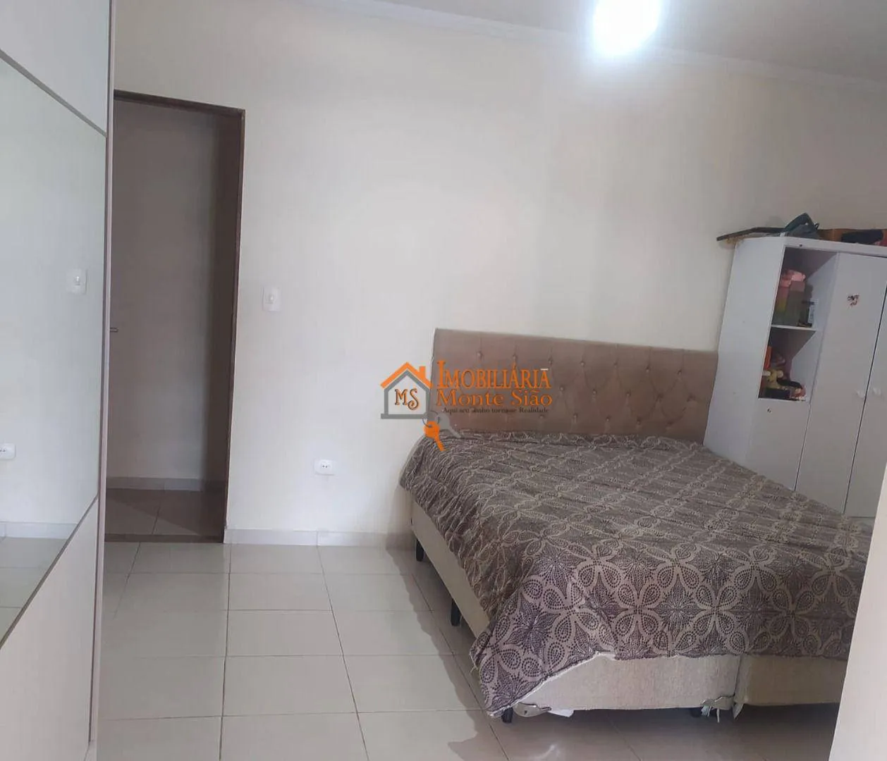 Imagem Sobrado com 2 dormitórios à venda, 150 m² por R$ 379.000,00 - Recreio São Jorge - Guarulhos/SP