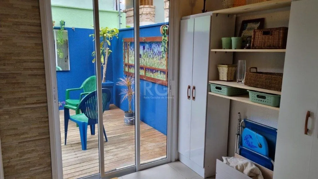 Imagem Casa Condominio para Venda - 218m², 3 dormitórios, sendo 1 suites, 2 vagas - Ipanema