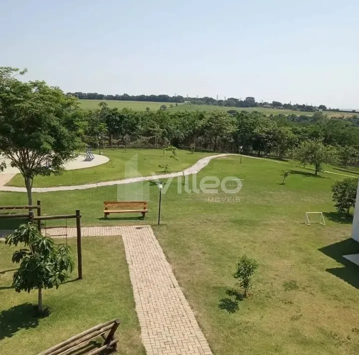 Imagem Excelente oportunidade para quem busca conforto, segurança e praticidade! Esta bela casa térrea es...