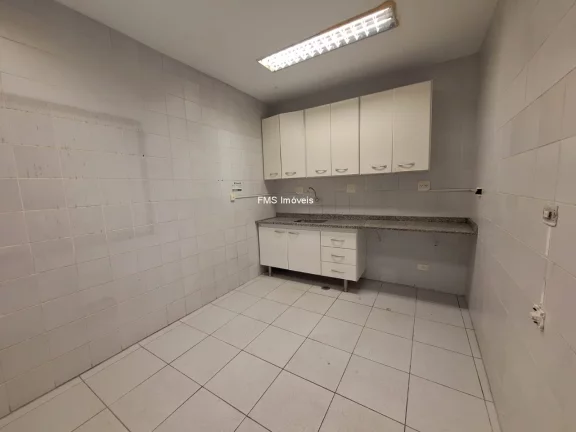 Imagem Prédio Comercial Inteiro para Locação em São Paulo-SP, Campo Belo: 486m², 3 Banheiros, 2 Vagas de Garagem!