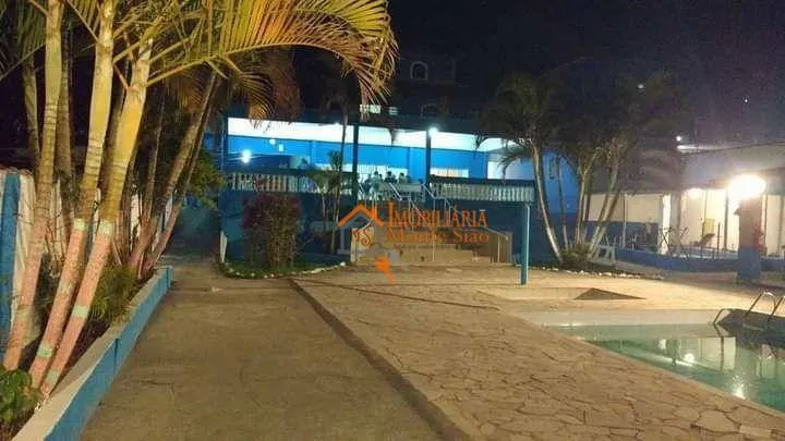 Imagem Chácara com 9 dormitórios à venda, 1260 m² por R$ 1.750.000,00 - Água Azul - Guarulhos/SP