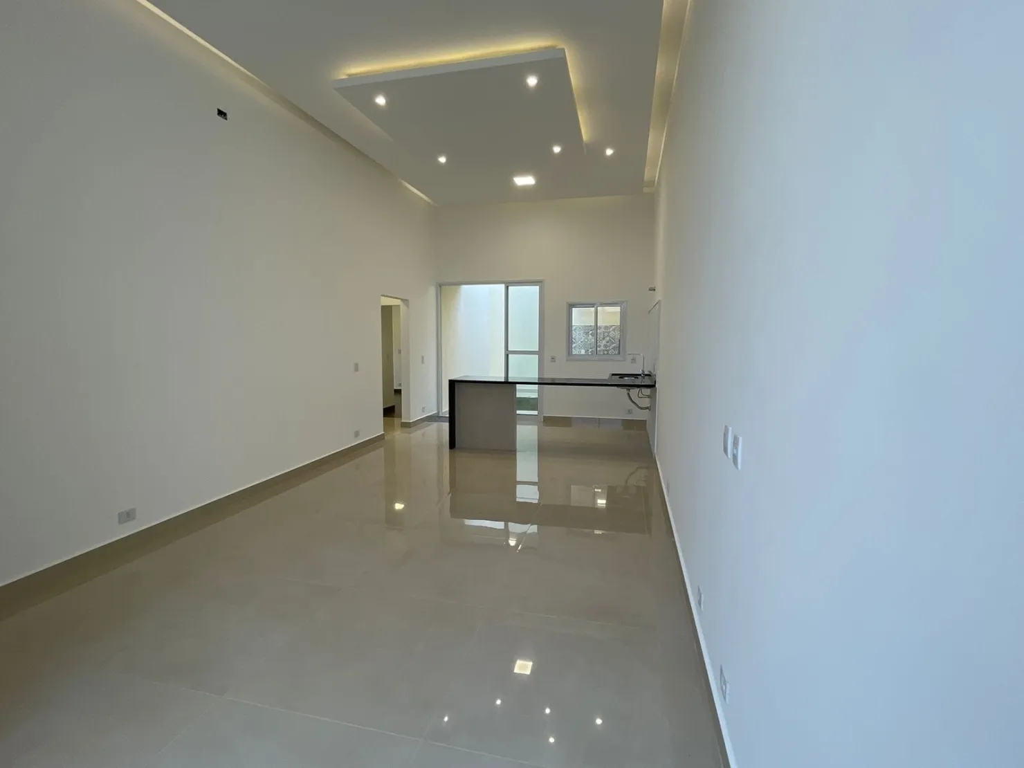 Imagem Casa à venda 2 Quartos, 1 Suite, 90M², Vila Prado, Pindamonhangaba - SP | Condomínio Vila Romana