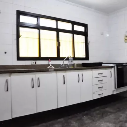 Imagem LINDA E AMPLA CASA DE 203M², EM EXCELENTE LOCALIZAÇÃO DO PARQUE SÃO DOMINGOS!!