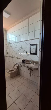 Imagem Vende-se Sobrado Jardim Califórnia, 4 dormitórios sendo duas suítes