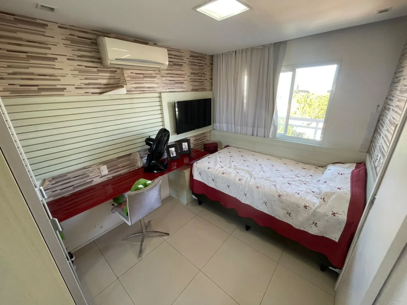 Imagem Apartamento para Venda em Fortaleza, Parquelândia, 3 dormitórios, 1 suíte, 2 banheiros, 2 vagas