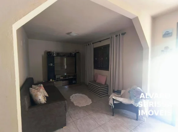 Imagem Chácara com 24 000m2 2 casas 2 barracões e piscina à venda próximo ao Pesqueiro do Tio Oscar em Itu SP Perfeita para morar ou alugar para Airbnb