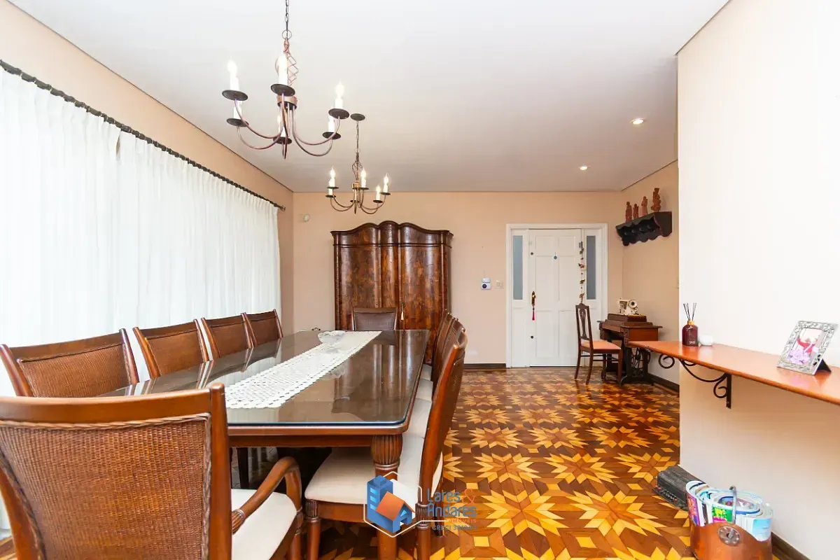 Imagem Casa para venda em Jardim da Saúde com 3 quartos, sendo 1 suíte, 350m²