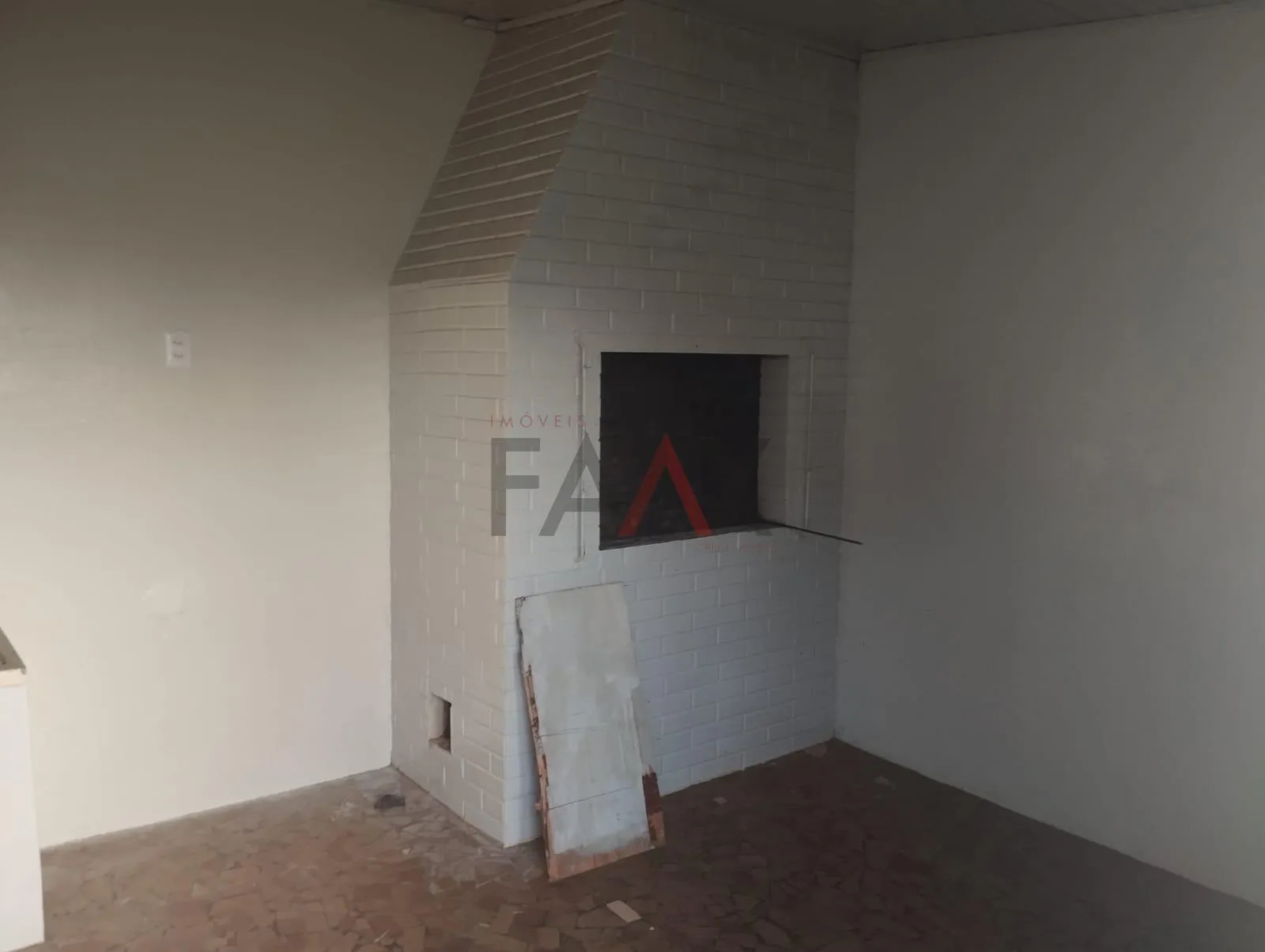 Imagem Casa á venda no Trianon próximo ao Joaquim Prestes em Guarapuava PR