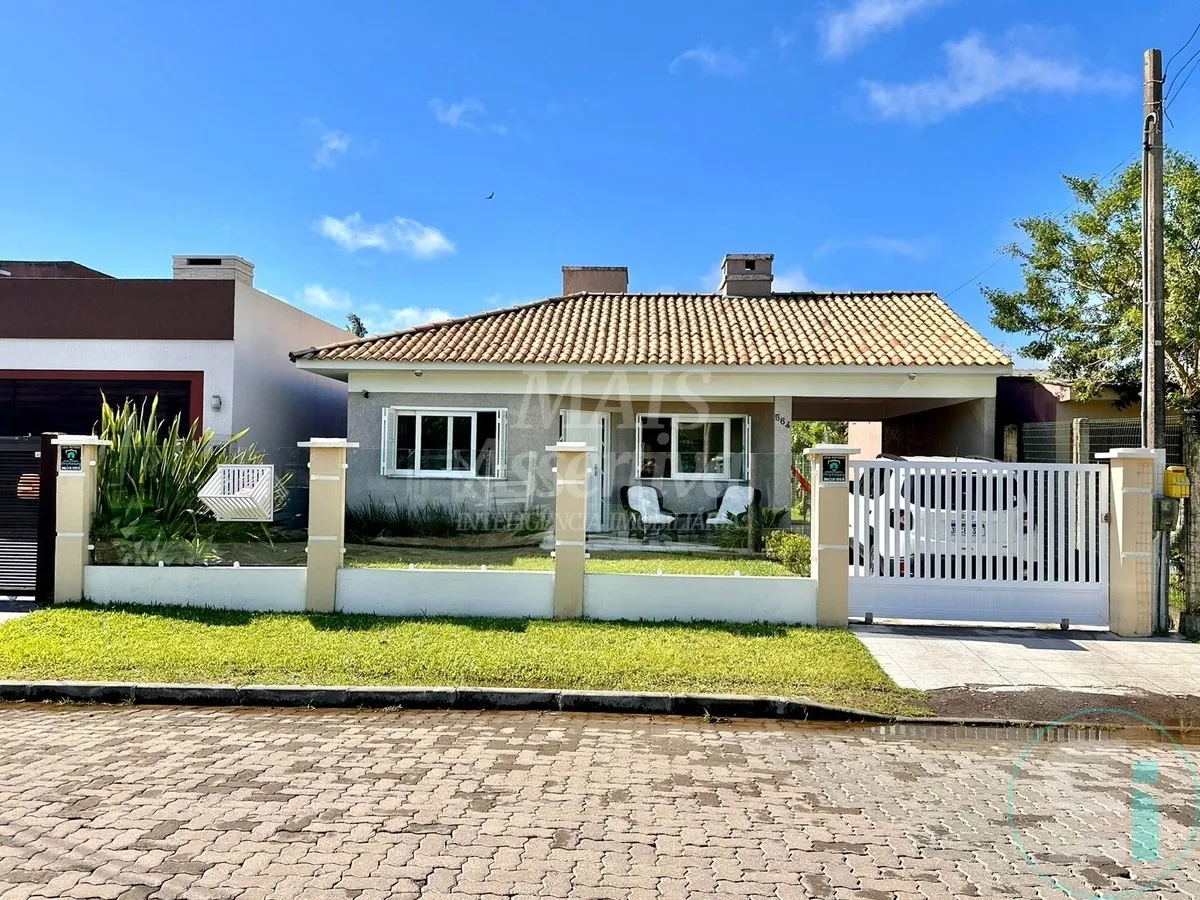 Foto do imóvel Casa mobiliada para venda em Xangrilá Rainha do Mar