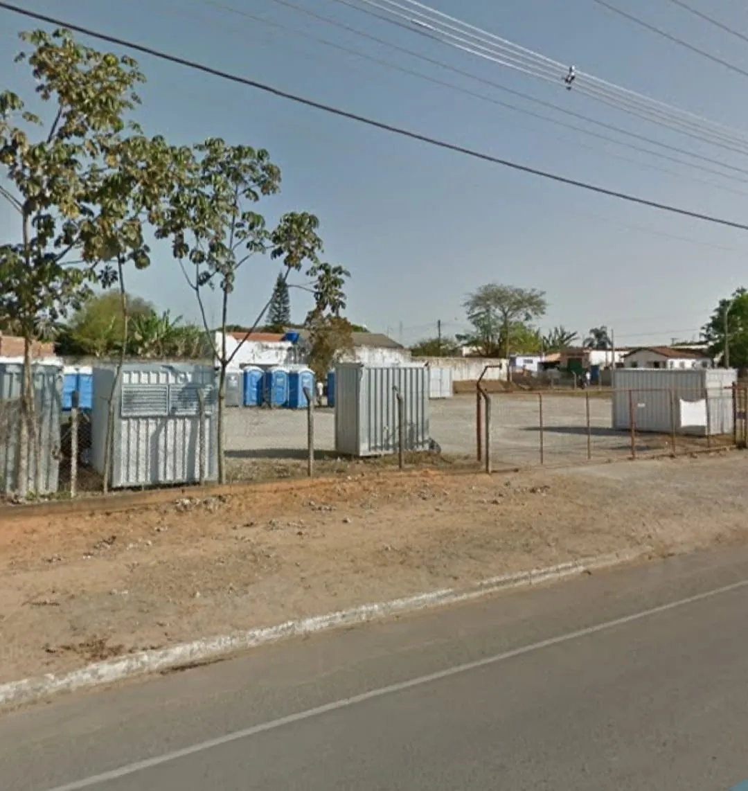 Foto do imóvel Terreno Comercial Plano com 1.886 m² - Venda ou Locação em Pindamonhangaba