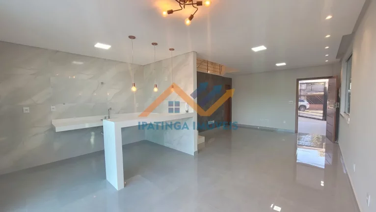 Imagem Casa Duplex no bairro Caravelas - Ipatinga