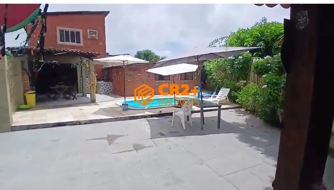 Imagem Vendo Casa em Condomínio com 5 suítes -200m²