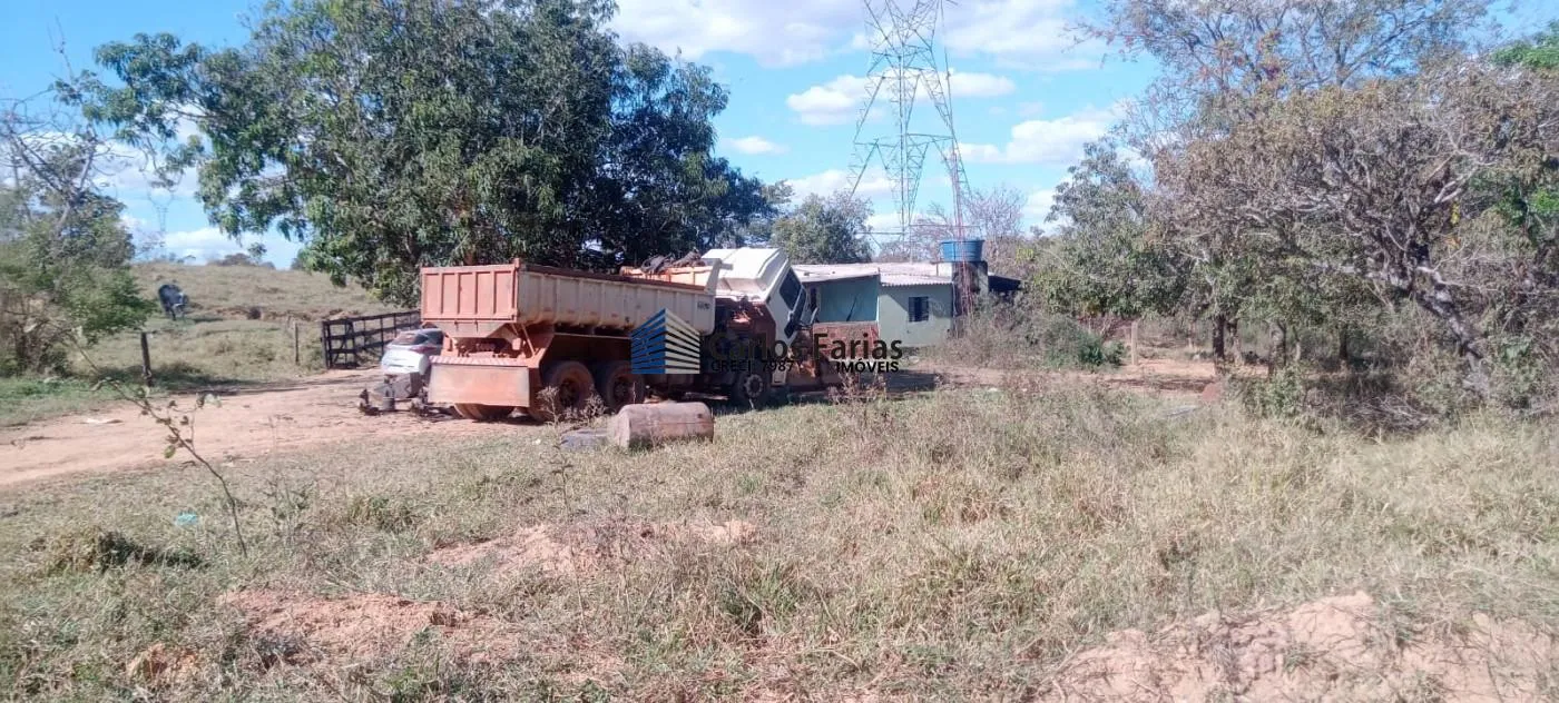 Imagem Chácara para Venda em Cidade Ocidental, Área Rural de Cidade Ocidental, 3 dormitórios, 1 banheiro, 2 vagas