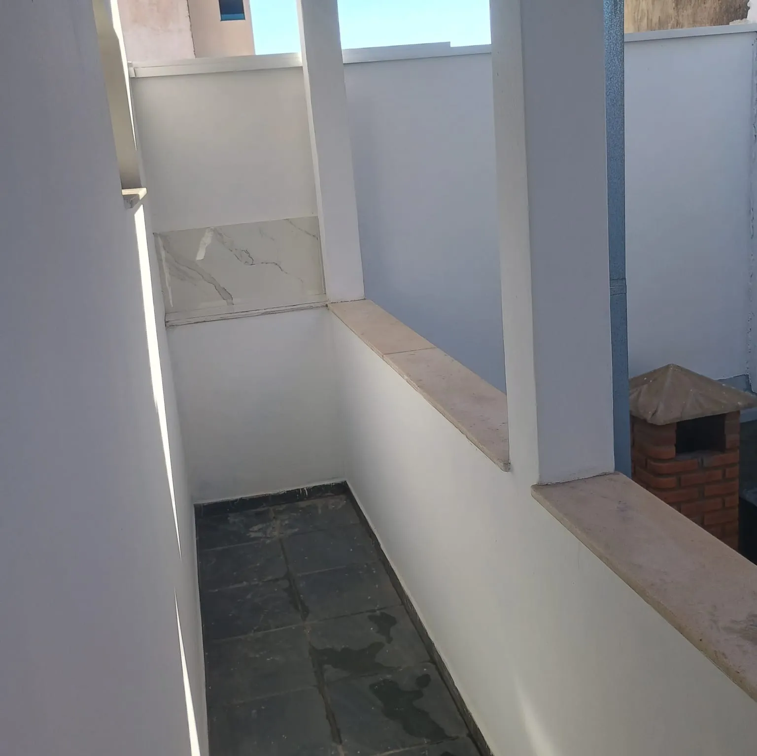 Imagem Campolim | Casa térrea | 340 m² construídos | Terreno de 360 m² | 3 dormitórios, 1 suíte | Escritório | Closet | 3 vagas | Residencial ou Comercial