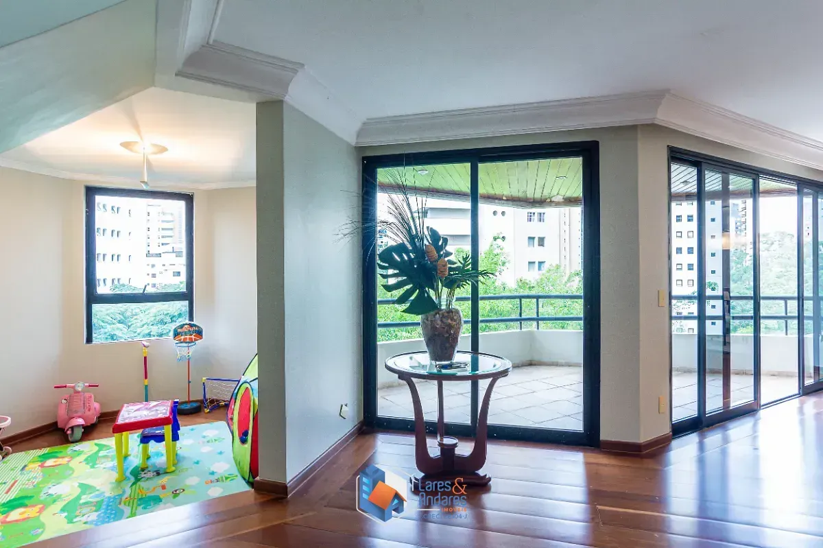 Imagem Cobertura para venda em Vila Suzana com 4 quartos, sendo 2 suítes, 429m²
