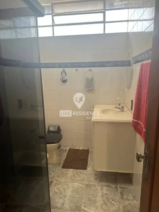 Imagem Casa a venda com piscina no Centro de Itatiba