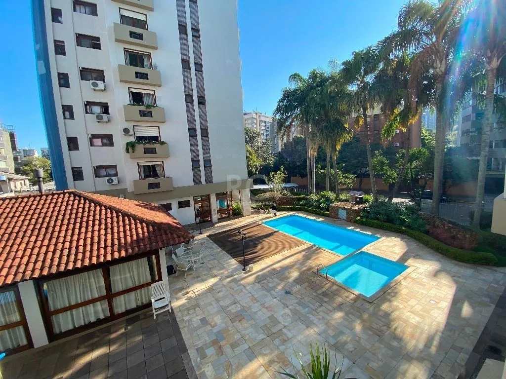 Imagem Apartamento Com 2 dormitórios Para comprar , 129 m² - Petrópolis - Porto Alegre
