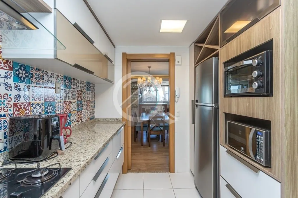 Imagem Apartamento à venda semi mobiliado, ficam todos os fixos (saem 2 splits, sala e quarto). São 3 dor...