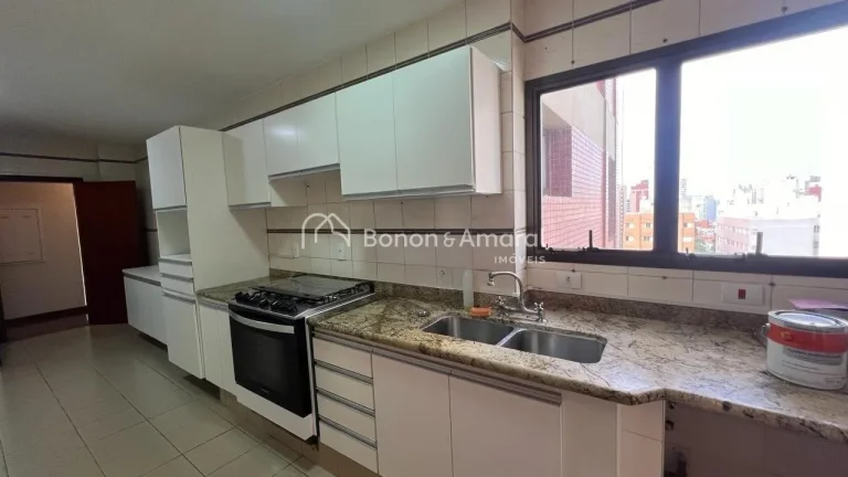 Imagem Excelente apartamento em prédio no coração do Cambuí , no Edifício Saint Paul.

Apartamento con...