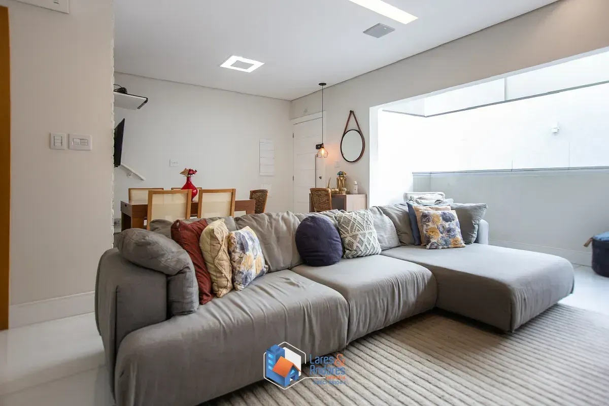 Imagem Casa no condomínio Residencial Lima e Silva para venda com 2 quartos, sendo 2 suítes, 152m²