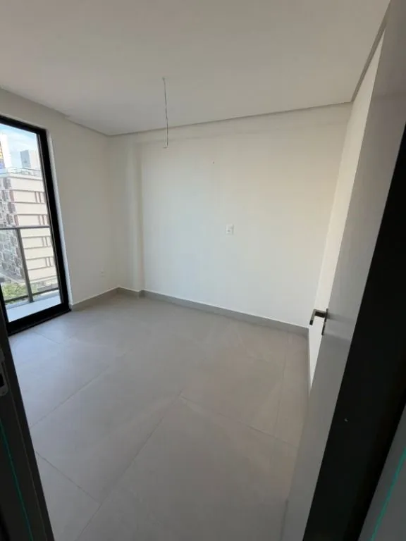 Imagem Apartamento de 72 m² em Manaíra, a 350 m da praia, com 2 quartos, suíte, varanda e condomínio completo.