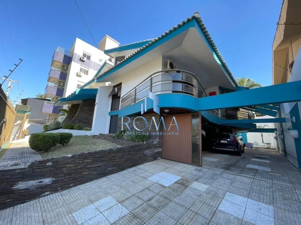 Foto do imóvel Casa 6 dormitórios à venda Nossa Senhora de Lourdes Santa Maria/RS