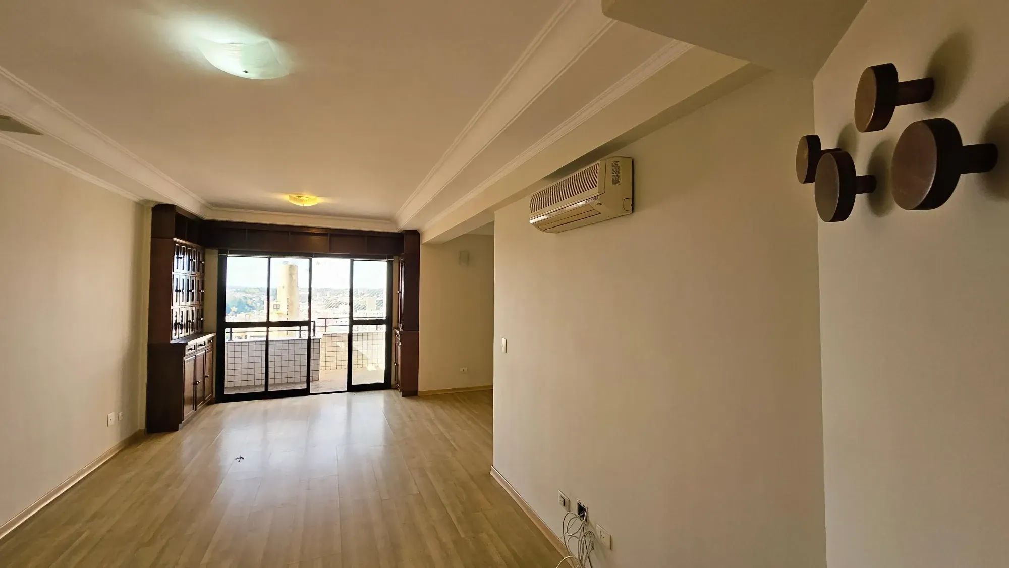 Imagem Apartamento com 3 Quartos à Venda, 226 m² em Centro - Jundiaí