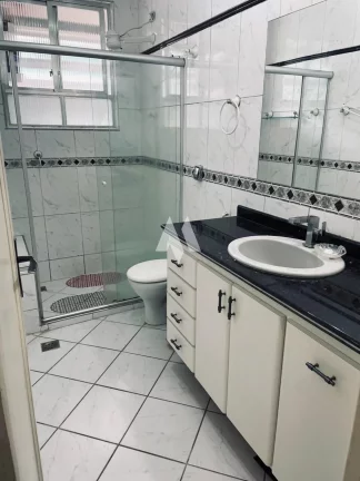 Imagem Casa com 2 dormitórios à venda, 105 m² por R$ 650.000 - Encruzilhada - Santos/SP