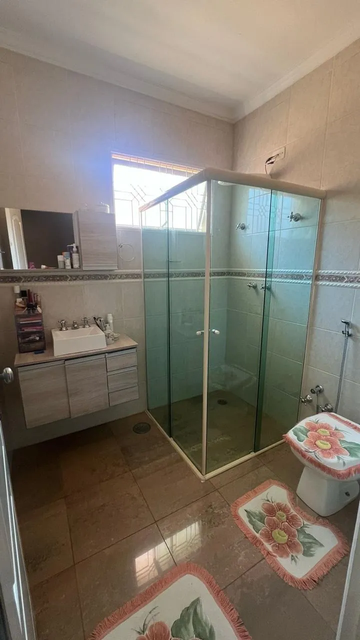 Imagem Sobrado 3 Dormitórios à venda no Jardim Prestes de Barros, Zona Leste de Sorocaba,