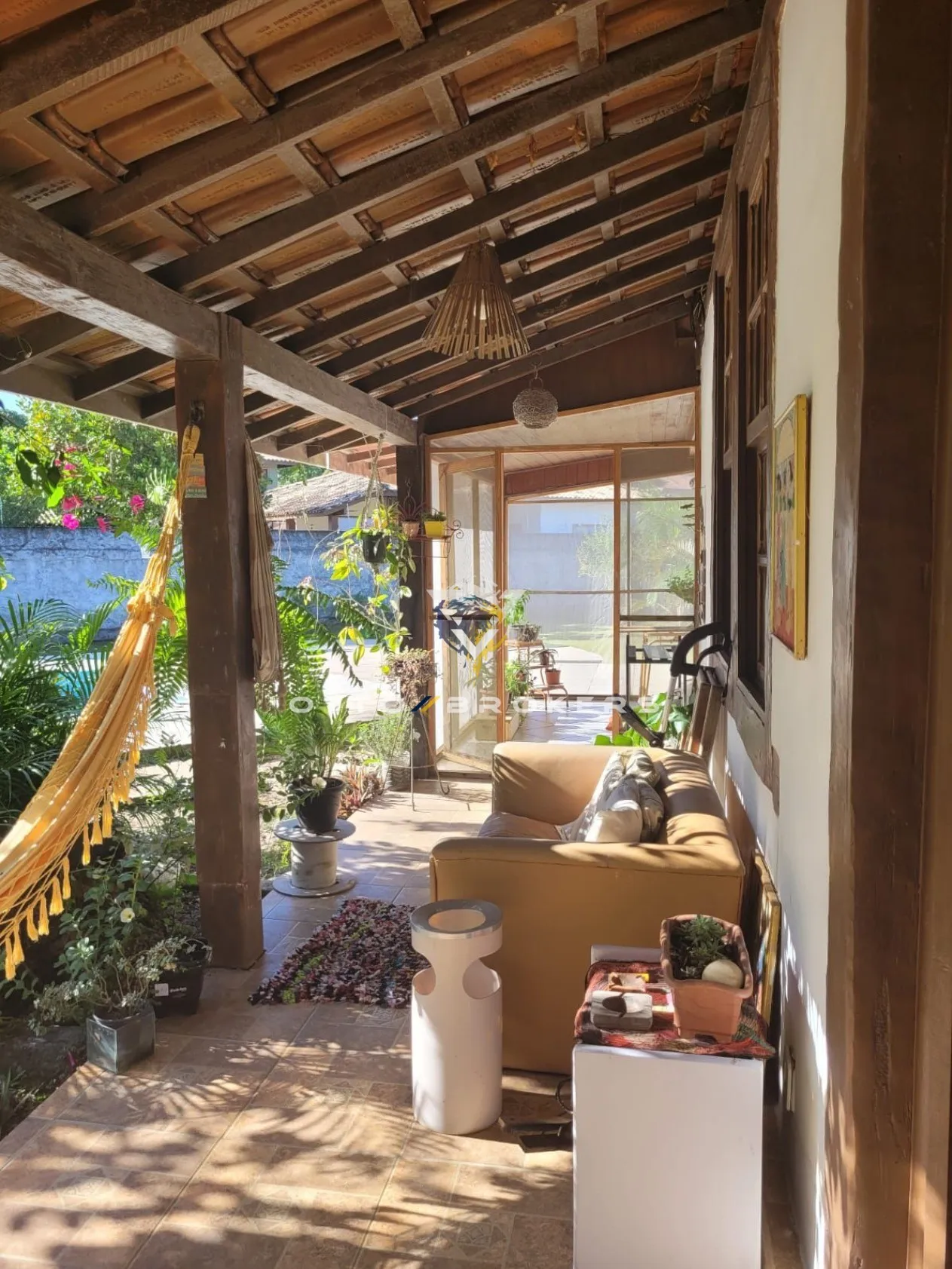 Imagem CASA RESIDENCIAL em SANTA CRUZ CABRÁLIA - BA, coroa vermelha