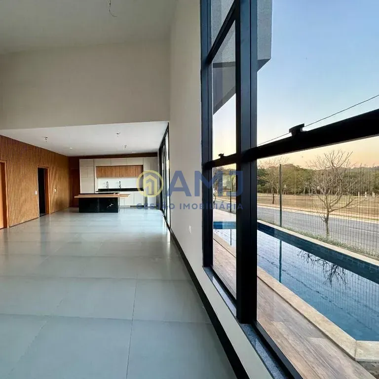 Imagem Venda de Casa Térrea no Jardins Porto | Lote de Esquina | Vista para Reserva