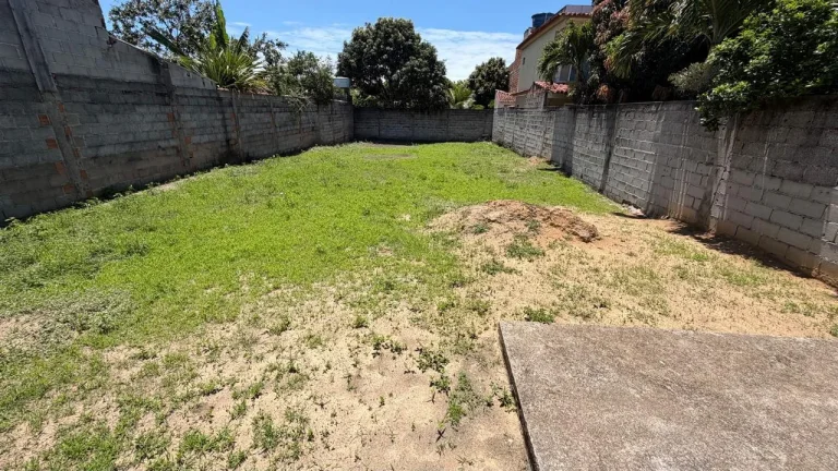 Imagem Excelente terreno bem localizado para venda em Balneário ponta da fruta - Vila Velha com 360m².