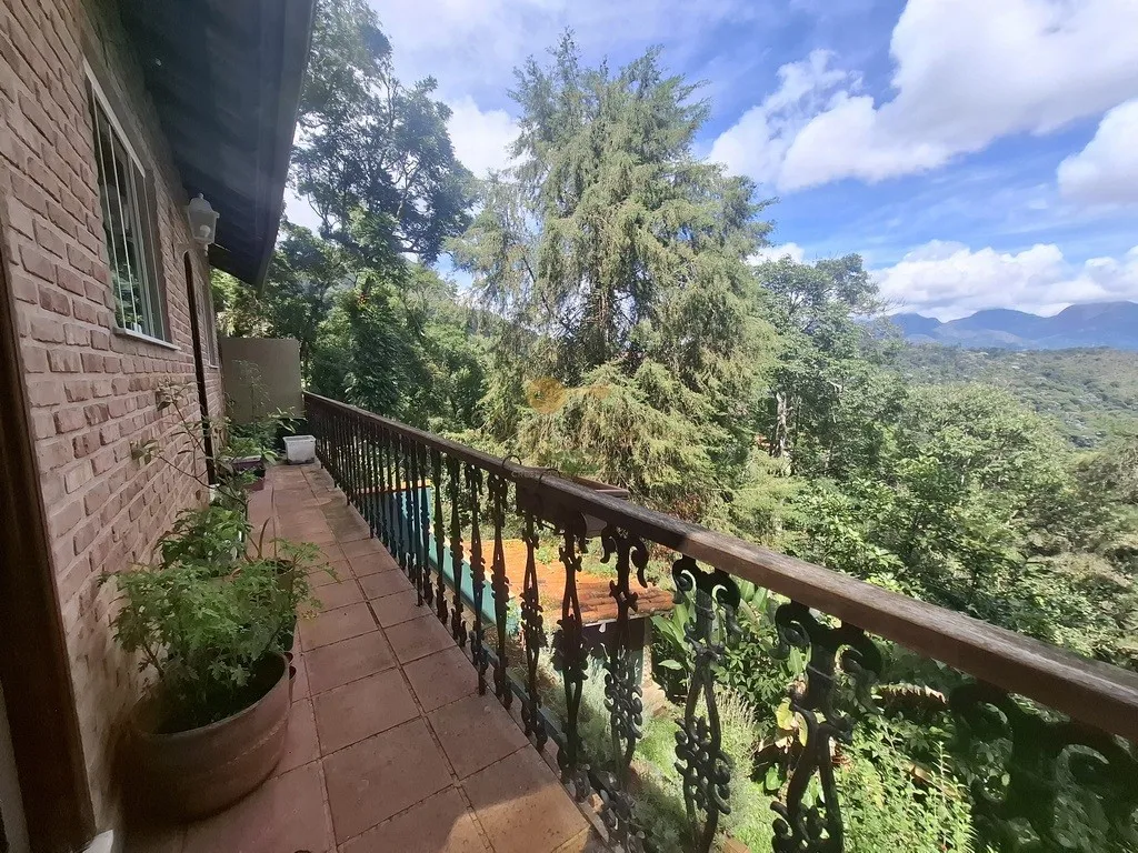 Imagem Casa para Venda em Teresópolis / RJ no bairro Albuquerque