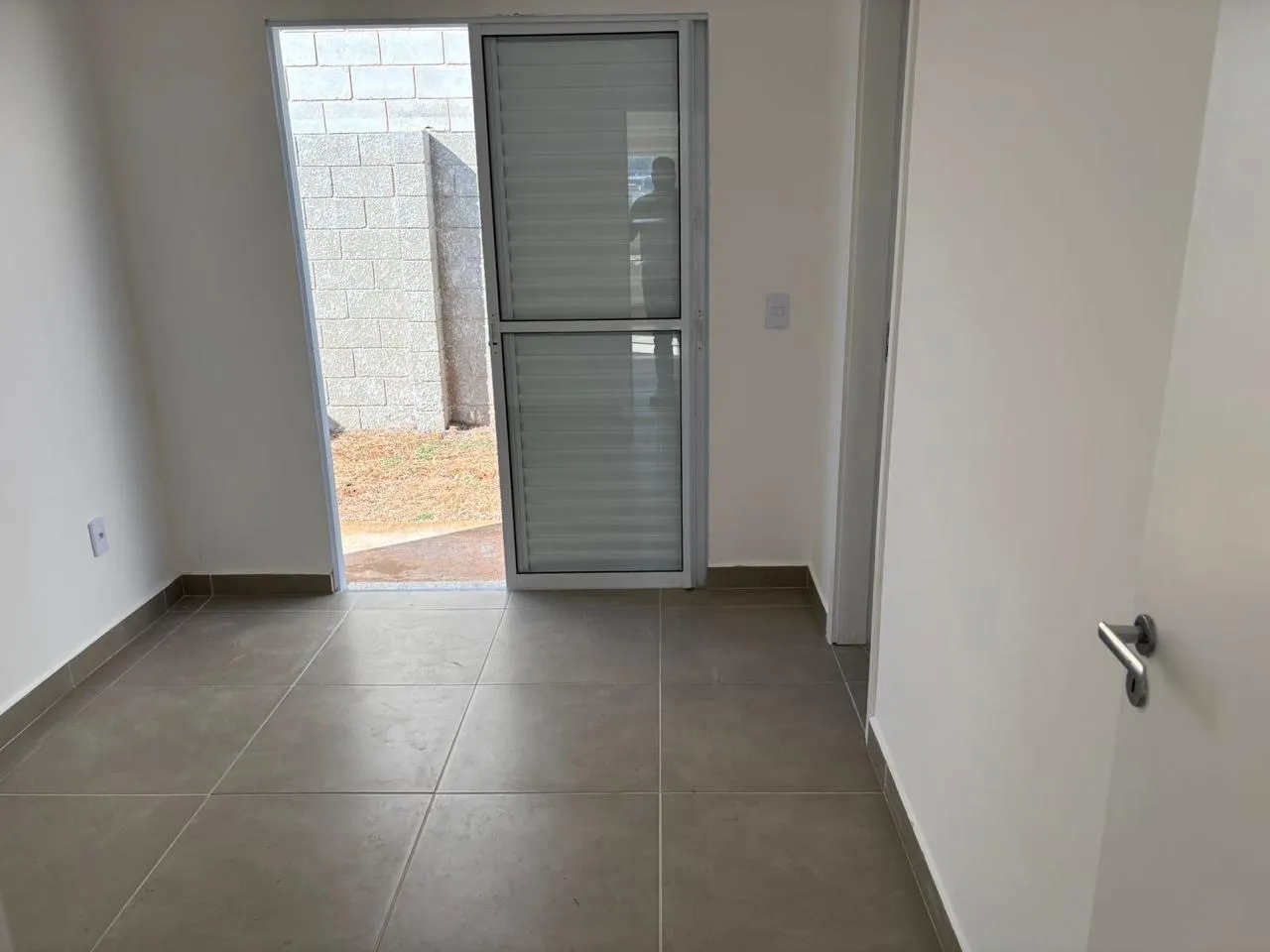 Imagem Casa em Condomínio no Alto da Boa Vista em Sorocaba-SP: 3 quartos, 1 suíte, 2 salas, 2 banheiros, 2 vagas, 68,95 m²!
