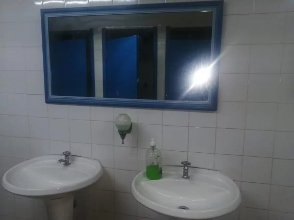 Imagem Vende-se imóvel comercial de 600m² com casa e academia conjugadas, próximo à USP!