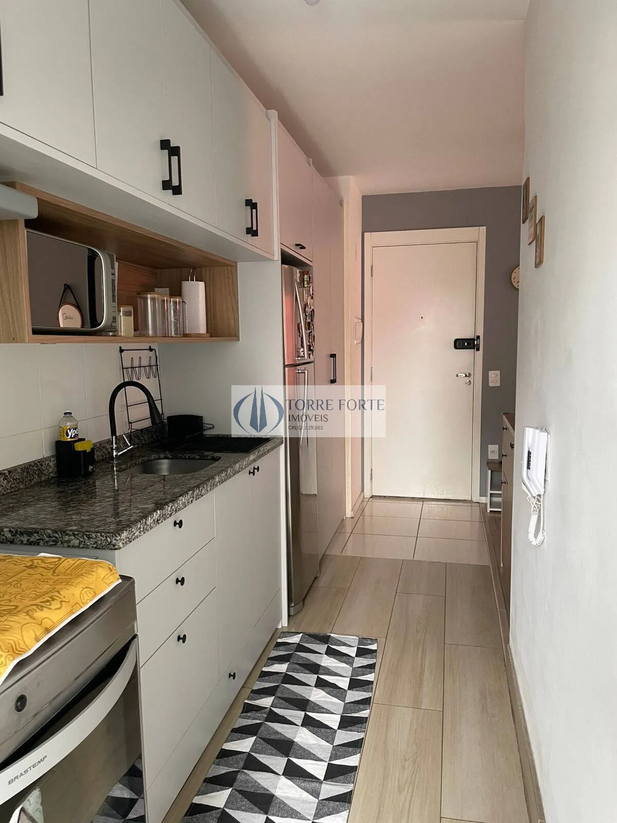 Imagem Ótimo apartamento com 71 m² 3 dorms. 1 suíte + 1 banheiro 1 vaga de garagem