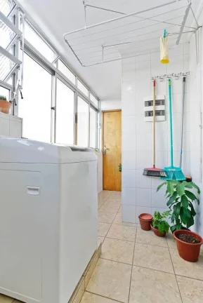 Imagem Apartamento 97M², 2Q, 1 Suíte, 2 Banheiros, 1 Vaga.