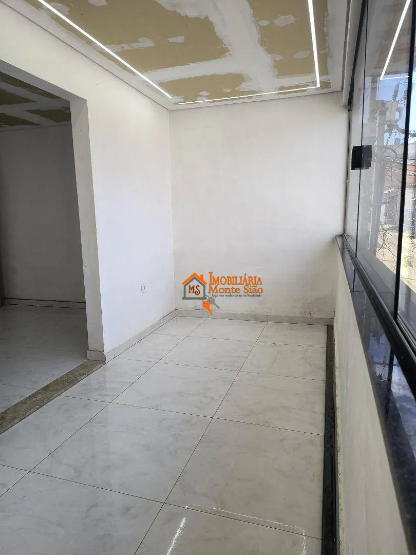 Imagem Sobrado com 3 dormitórios à venda, 140 m² por R$ 330.000,00 - Parque Residencial Bambi - Guarulhos/SP