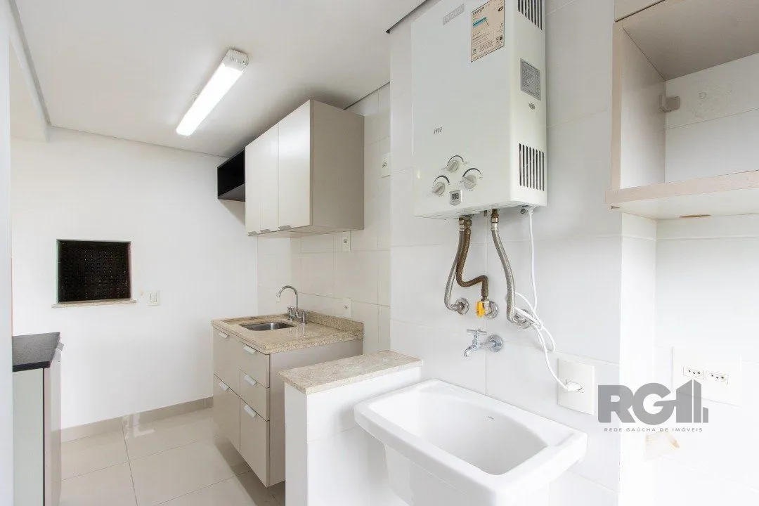 Imagem Apartamento semi-mobiliado, com área privada de 50,95 M2