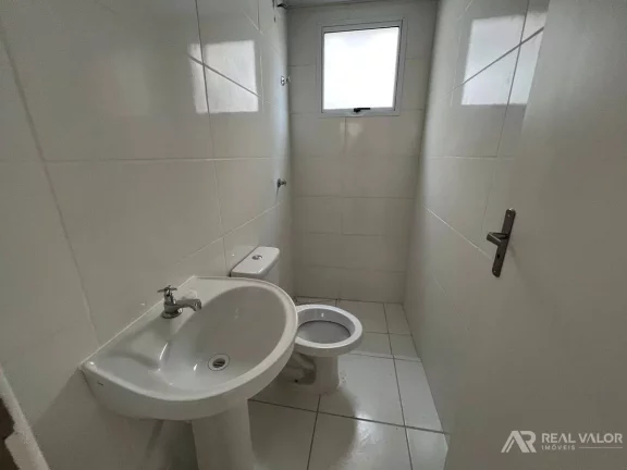 Imagem Apartamento para Locação de 02 Dormitórios em Campo Largo no Condomínio Oregon