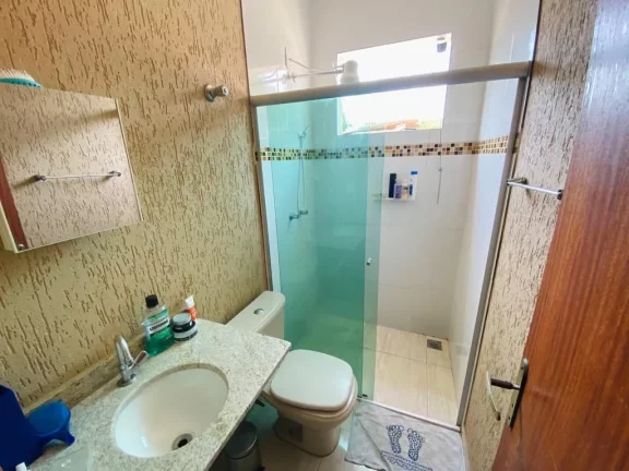 Imagem Casa à venda em Igarapé MG. bairro Lago Azul.