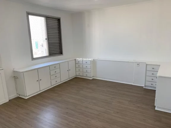 Imagem Apartamento no Jardim Paulista: 3 Quartos, 3 Suítes, 1 Sala, 3 Vagas de Garagem e 198m²