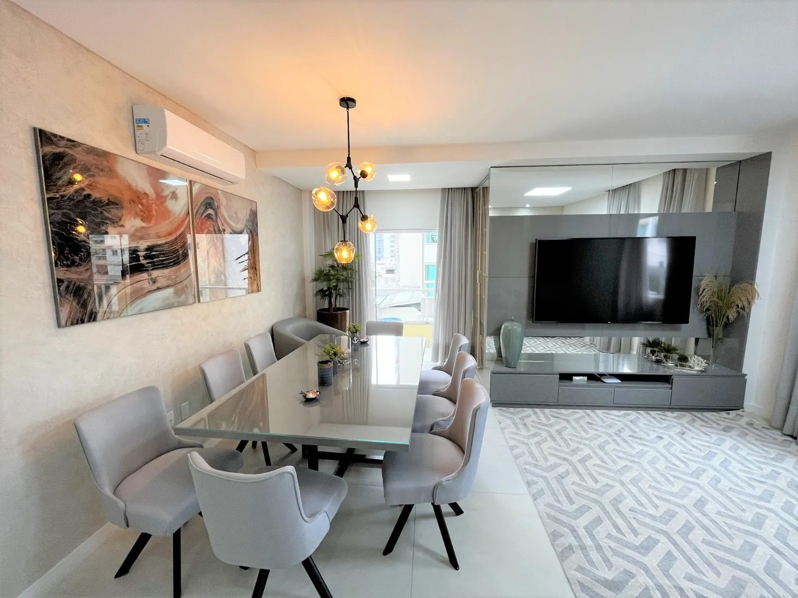 Imagem Apartamento à venda com 165m2 por R$ 1.748.107,00