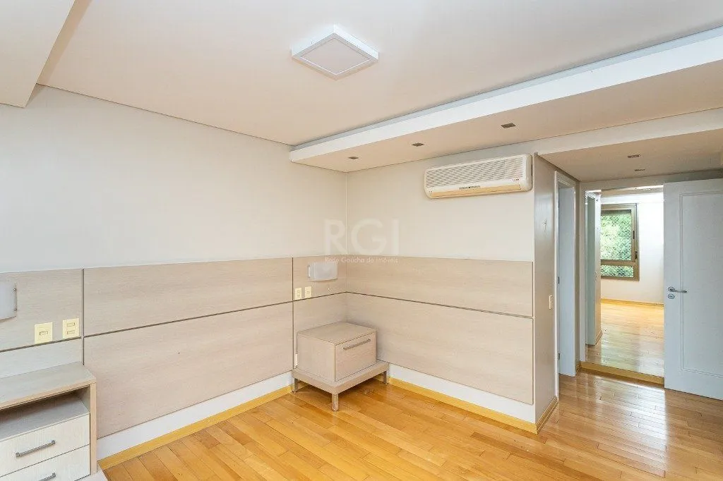 Imagem Apartamento para Venda - 141m², 3 dormitórios, sendo 1 suites, 3 vagas - Rio Branco