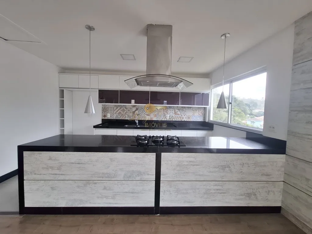 Imagem Casa em Condomínio para Venda em Teresópolis / RJ no bairro Albuquerque