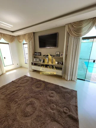 Imagem casa térrea, 1400 m2 terreno, construção 500 m2, 04 St, Piscina, Quadra
