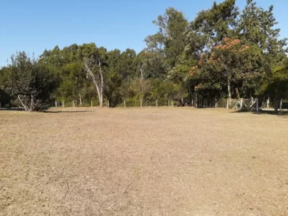 Imagem Lindo terreno com 585m², localizado a 50 metros da RS 040, Ponta do Aterro